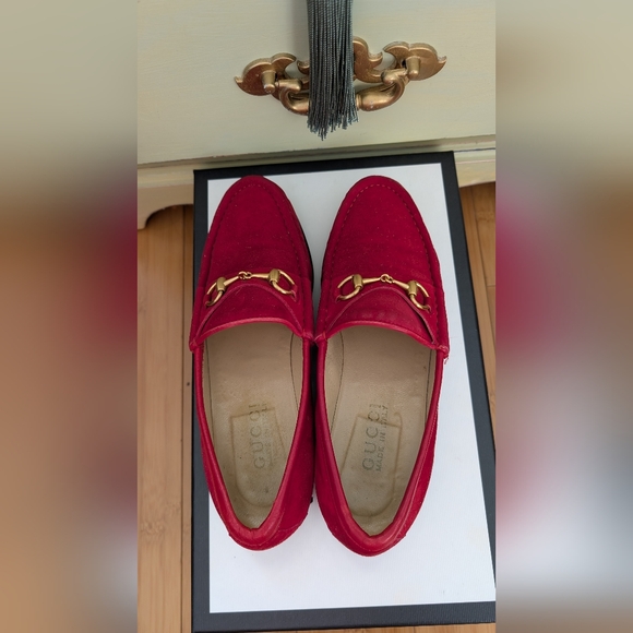 Gucci Red‎ Suede Horse Bit Loafer - Picture 2 of 9